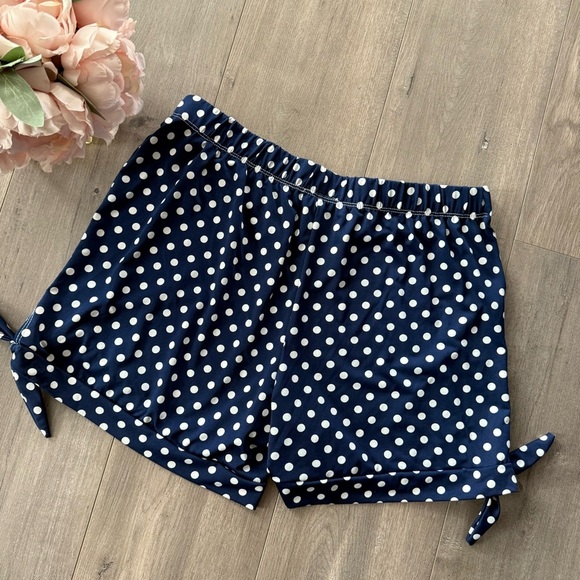 Rae Republic Boutique Navy Polka Dot High Rise Side Tie Shorts - Picture 3 of 5